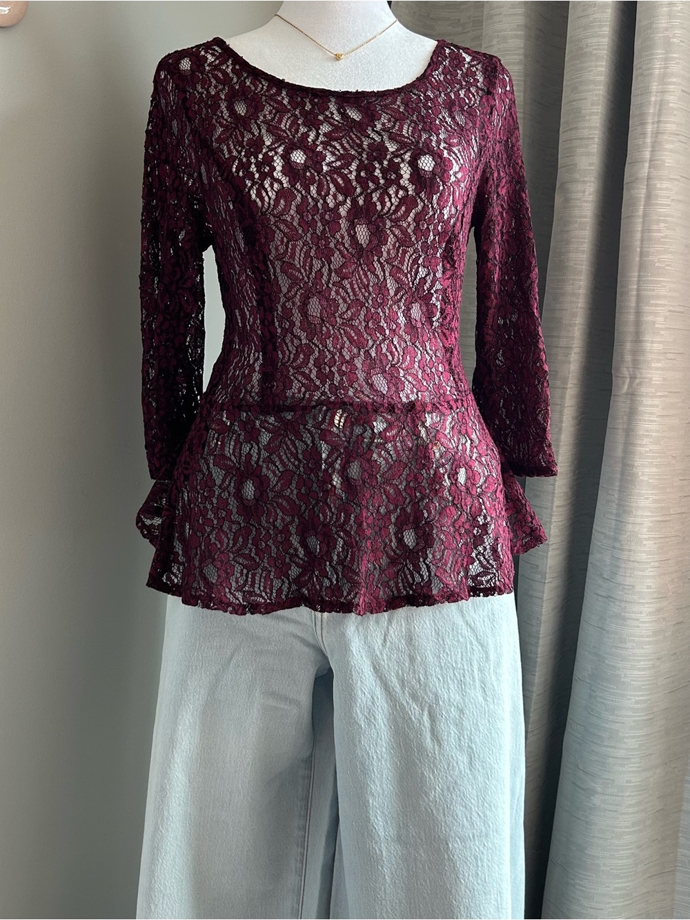 Dark Red Burgundy Y2K Dynamite Lace 3/4 Sleeve Top